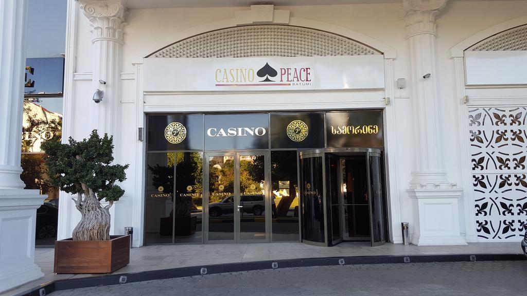 Mimino Apartment Deluxe First Line Batum Dış mekan fotoğraf
